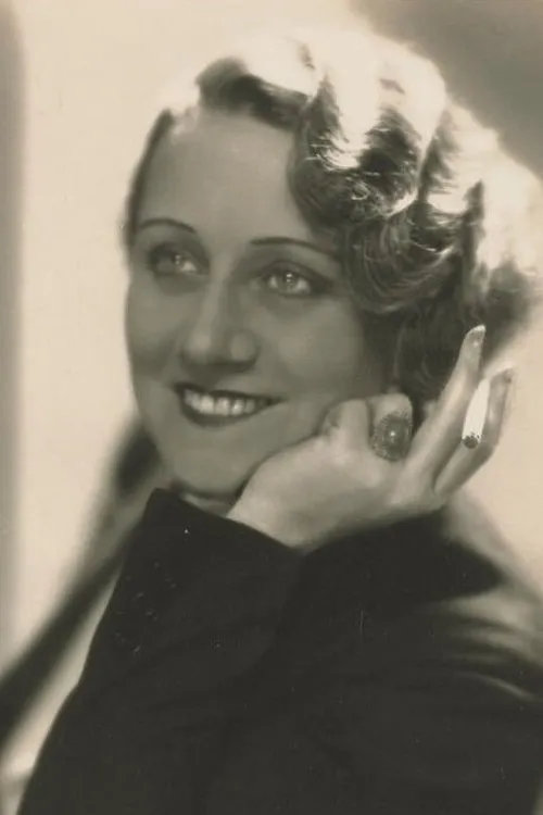 Johan Kaart ha trabajado con Tilly Perin-Bouwmeester en 4 ocasiones