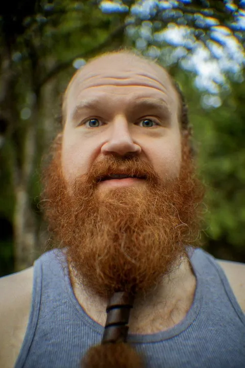 Jackey Neyman Jones ha trabajado con Tim Coyle en 1 ocasiones