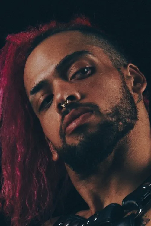 Tim Drake interpretando a