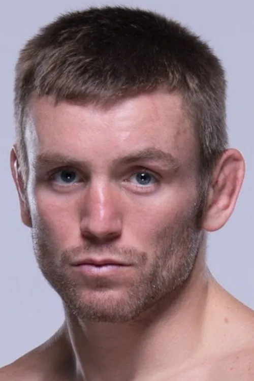 Devin Clark ha trabajado con Tim Elliott en 3 ocasiones