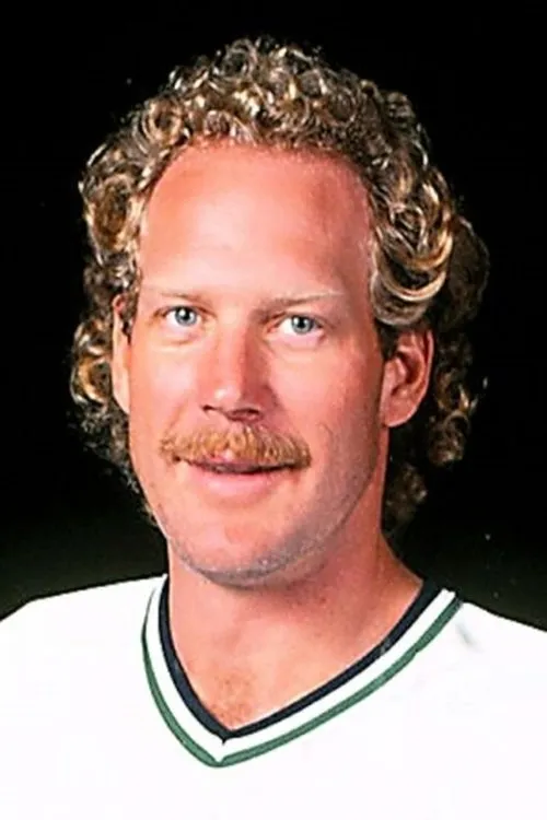 Pelle Lindbergh ha trabajado con Tim Kerr en 2 ocasiones