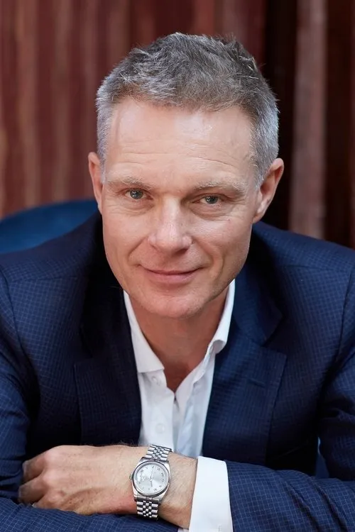 Julie Maisey ha trabajado con Tim Marlow en 1 ocasiones