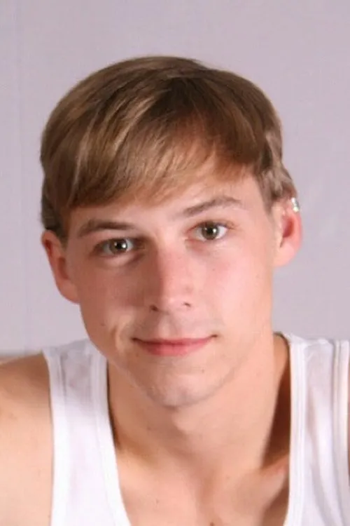 Timmy Slater interpretando a 