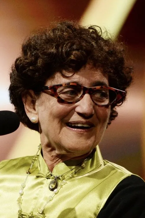 Carolyn Craven ha trabajado con Tina Hirsch en 1 ocasiones