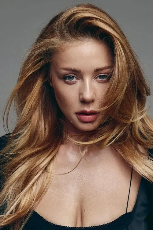 Tina Karol — personaje: Self - Judge