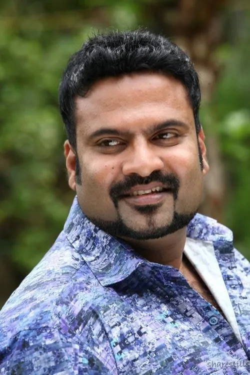 Anna Reshma Rajan ha trabajado con Tini Tom en 1 ocasiones