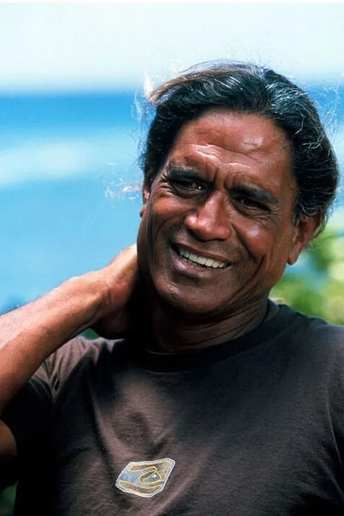 Kelly Crean ha trabajado con Titus Kinimaka en 1 ocasiones