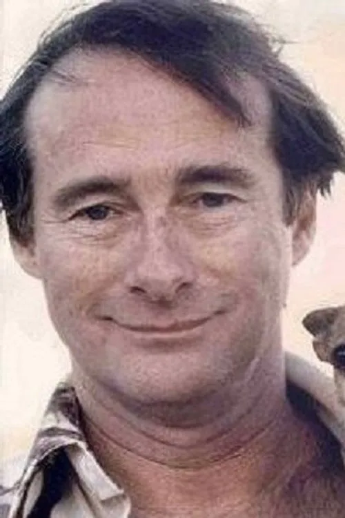 Titus Moede interpretando a Hobo