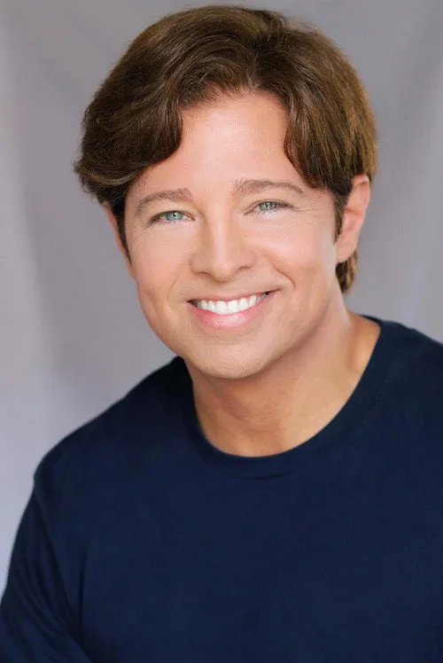 Foto de perfil del actor Titus Young Wolverton en el reparto