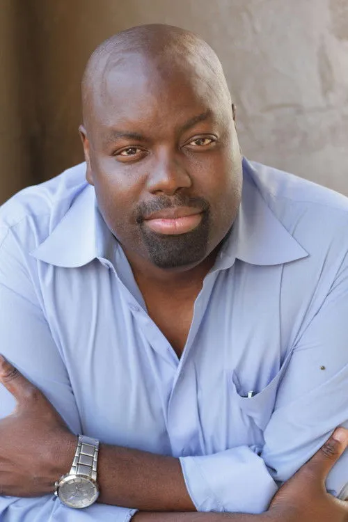 Brenda L. Dubone ha trabajado con Tobie Famusipe en 1 ocasiones