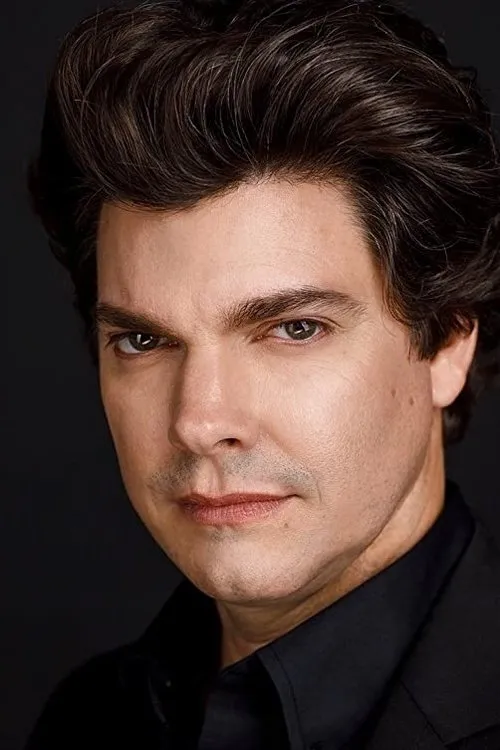 Karson Kern ha trabajado con Todd Barnett en 2 ocasiones