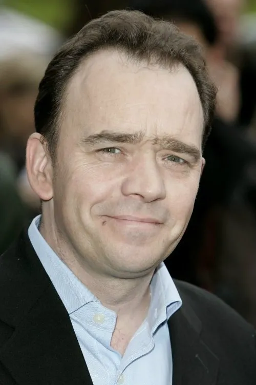 Todd Carty interpretando a Pentecost