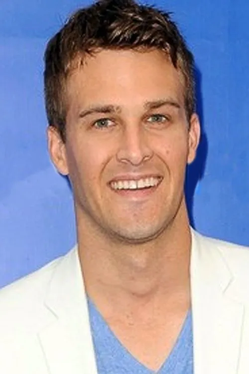 Todd Julian interpretando a Ray Walsh