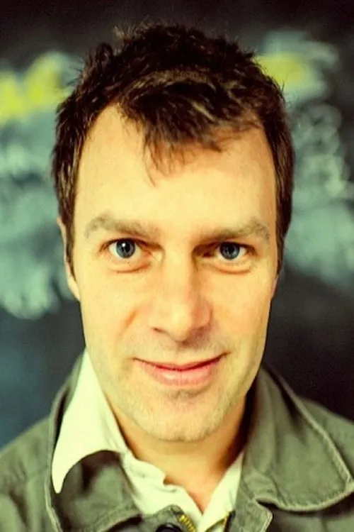 Ani DiFranco ha trabajado con Todd Sickafoose en 2 ocasiones