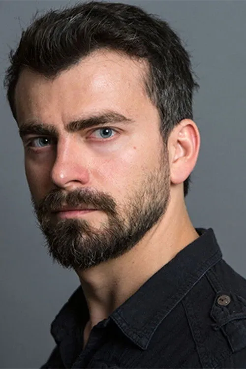 Sevgi Onat ha trabajado con Tolga İskit en 1 ocasiones