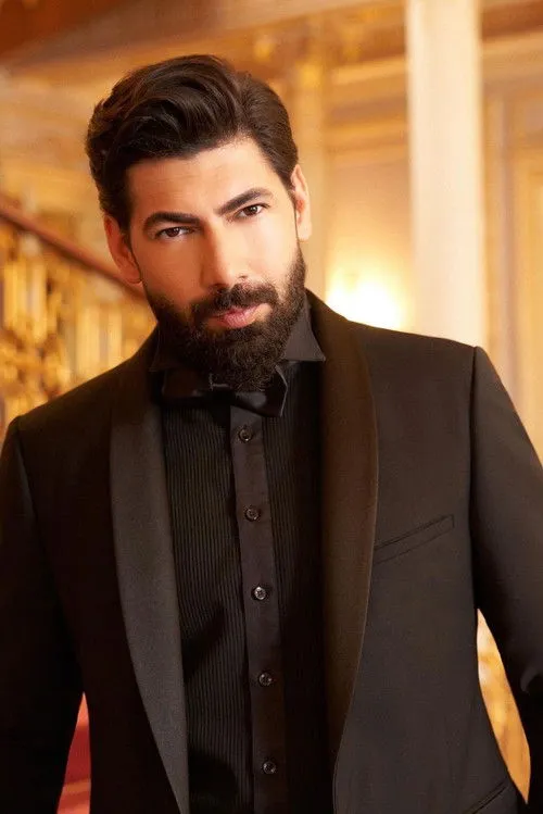 Firat Sahin ha trabajado con Tolga Yüce en 1 ocasiones