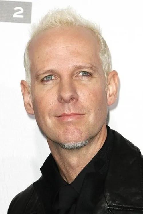 Eric Stefani ha trabajado con Tom Dumont en 1 ocasiones