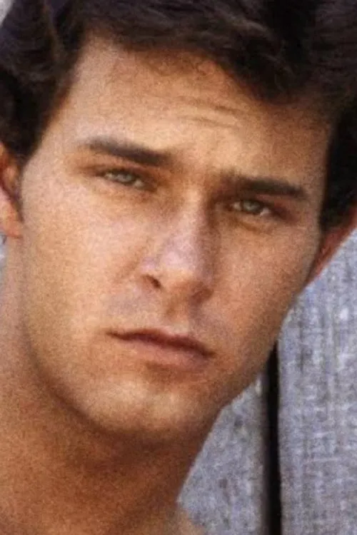 Greg Samuels ha trabajado con Tom Manley en 1 ocasiones