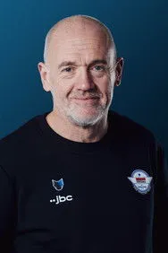 Tom Steels — personaje: Self