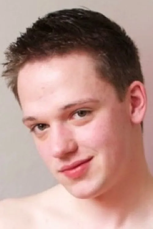 Tom Stein interpretando a (archive footage)