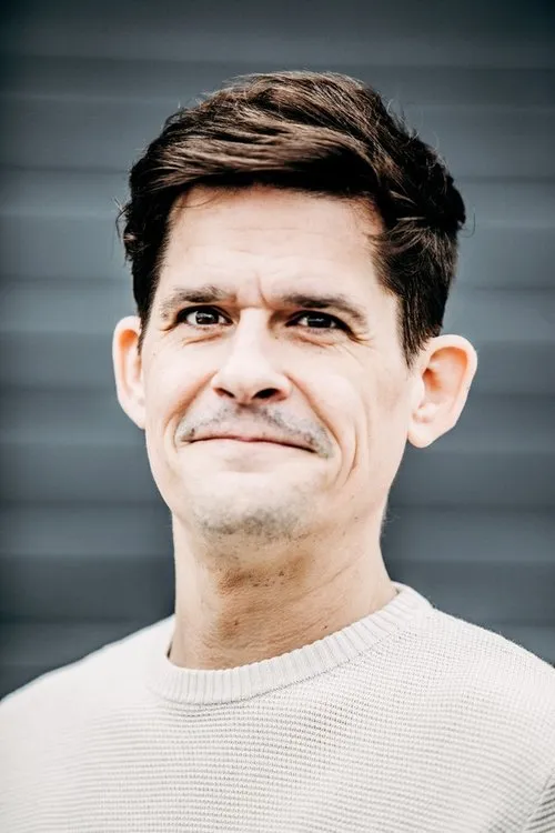 Foto de perfil del actor Tom Ternest en el reparto