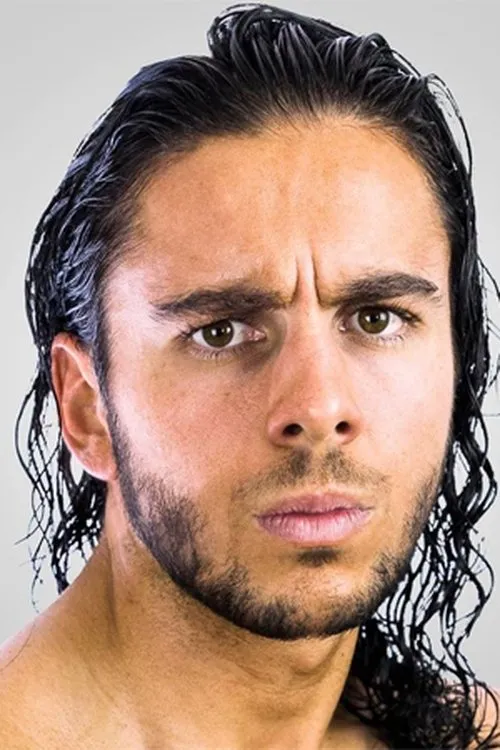 Tome Filip interpretando a