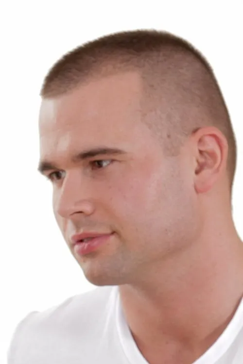 Tommy Deer interpretando a (archive footage)