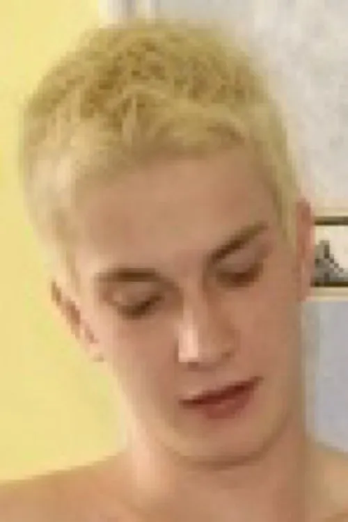 Tommy Molic en su biografía y filmografía