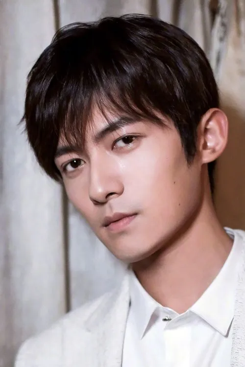 Tong Mengshi — personaje: Ye Tian