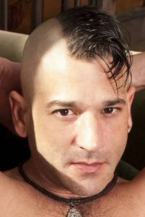 Cameron Adams ha trabajado con Tony Buff en 3 ocasiones