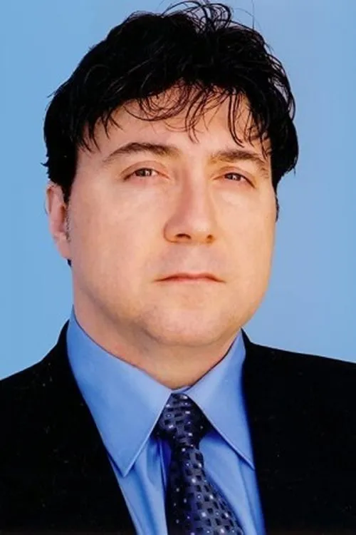 Tony Daniels interpretando a (voice)