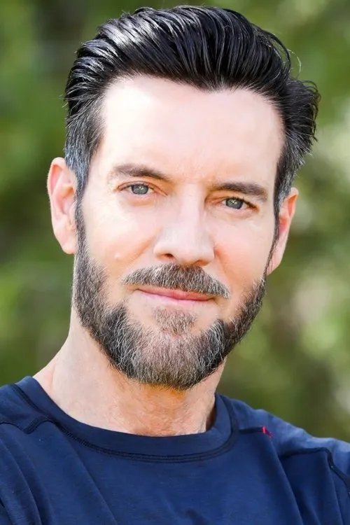 Robert Lewis Stephenson ha trabajado con Tony Horton en 4 ocasiones