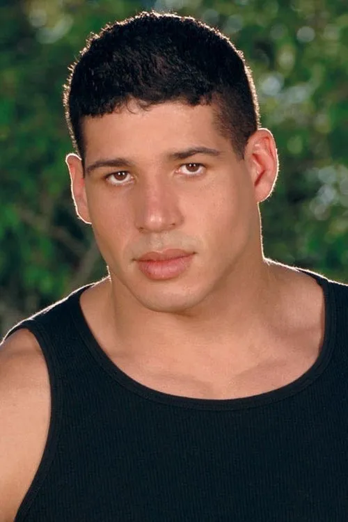 Tony Mecelli interpretando a