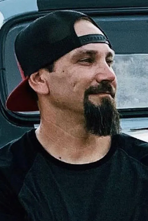 Tony Quinones — personaje: Self