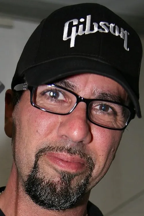 Sully Erna ha trabajado con Tony Rombola en 6 ocasiones