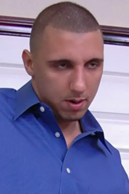 Tony T. interpretando a 