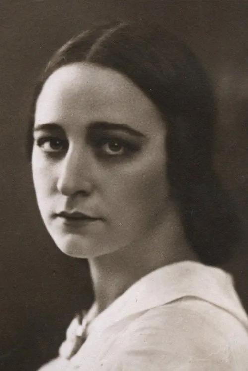 Tora Teje interpretando a Pegg