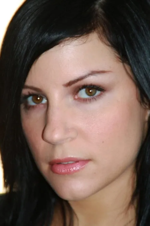 Lou Charmelle ha trabajado con Tori Lux en 8 ocasiones