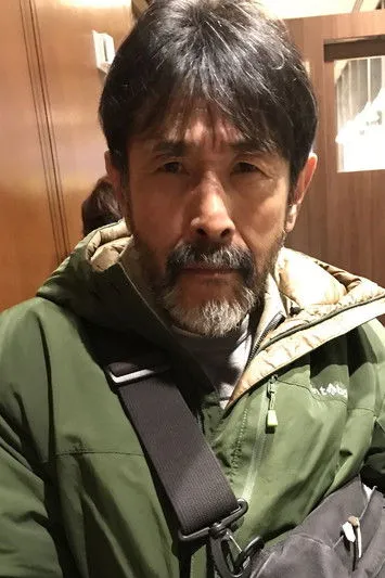 Tourou Shuu en su biografía y filmografía