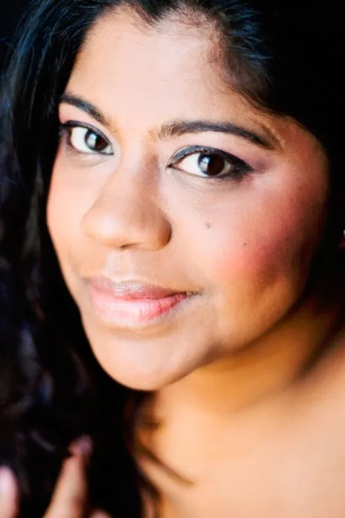 Ansie St-Martin ha trabajado con Tova Roy en 1 ocasiones