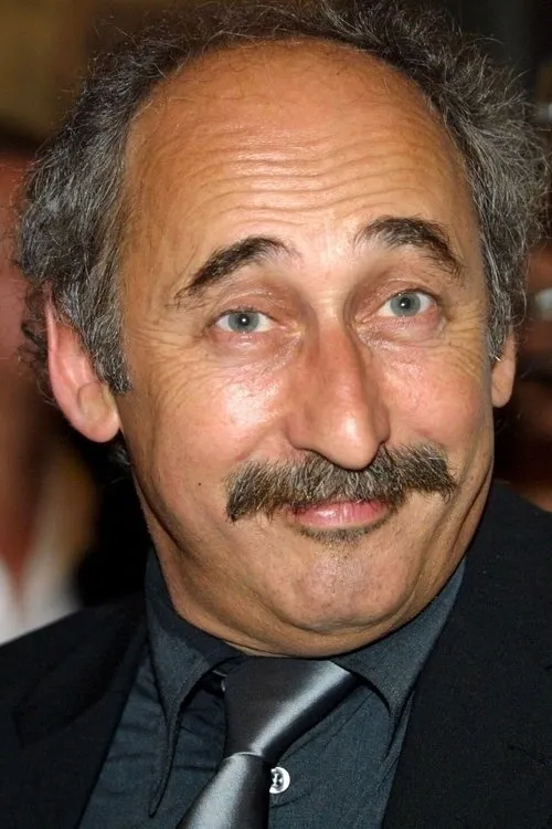 Towje Kleiner interpretando a Joseph