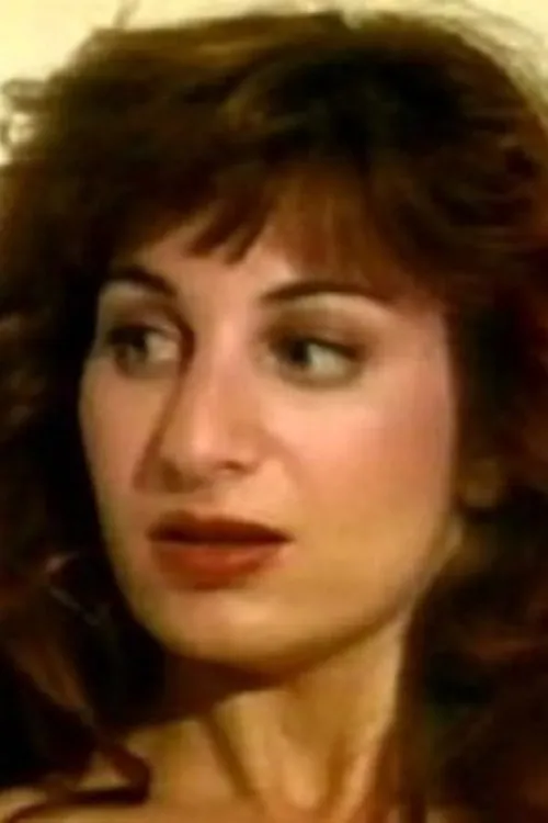 Traci Prince interpretando a 