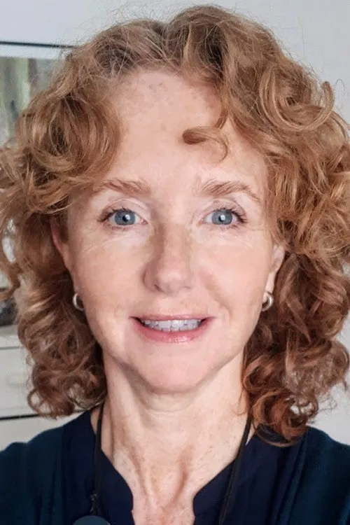 Tracy Keating en su biografía y filmografía