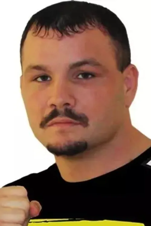 Andre Pederneiras ha trabajado con Travis Fulton en 1 ocasiones