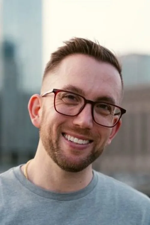 Bob Phillips ha trabajado con Travis Hunh en 1 ocasiones