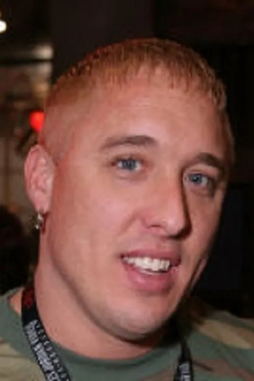 Paige Price ha trabajado con Travis Knight en 1 ocasiones