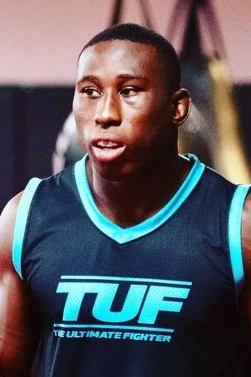 Tresean Gore interpretando a Self