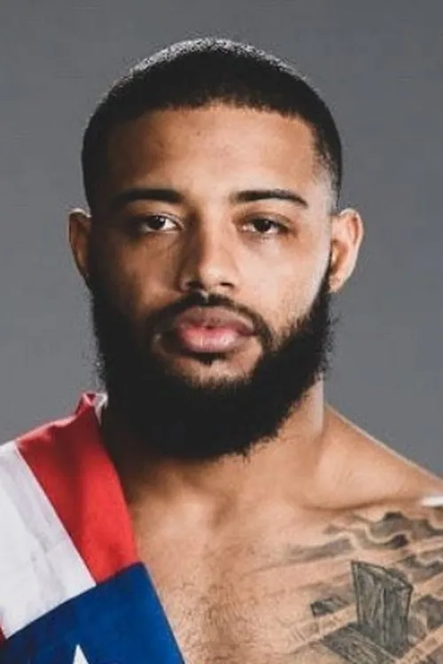 Gustavo Lopez ha trabajado con Trevin Giles en 2 ocasiones