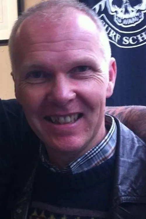 Keith Chegwin ha trabajado con Trevor Neal en 2 ocasiones