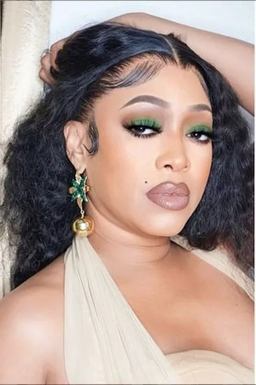 Trina interpretando a Pamela